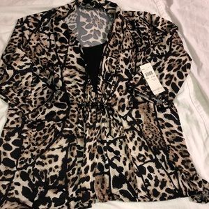 Notations Blouse In  2X leopard print  ( 115)